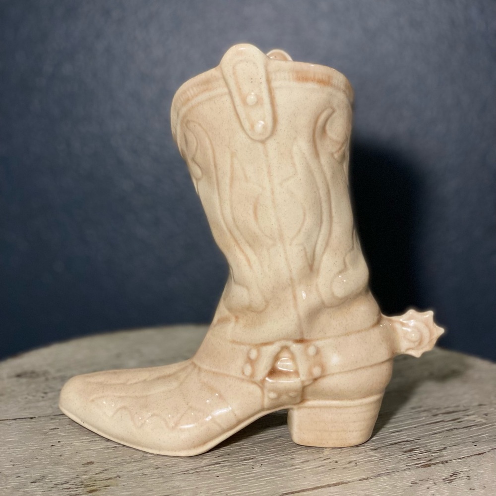 Ceramic cowboy boot vase